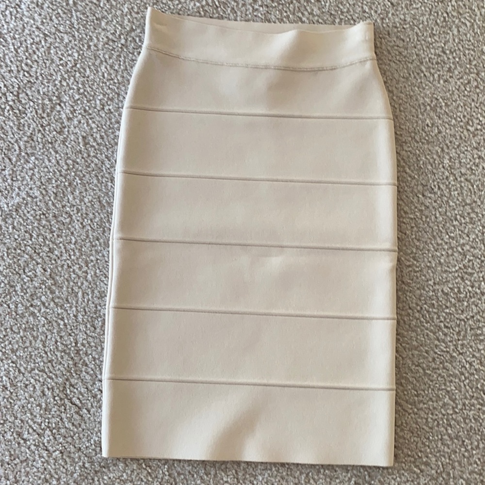 Bodycon BCBG skirt